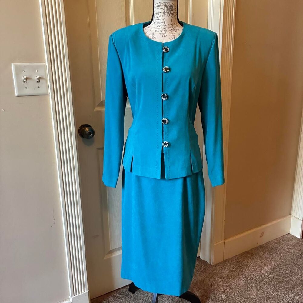 Leslie-fay Women's Blue and Green Suit